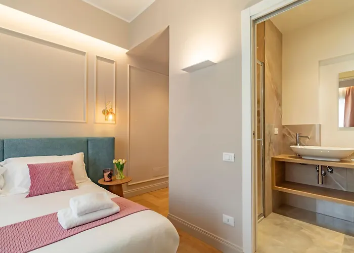 Cipro Vatican Luxury Escape