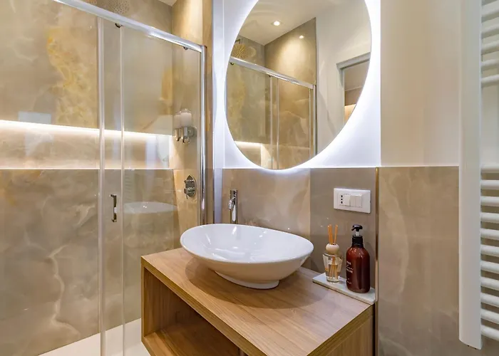 Cipro Vatican Luxury Escape Roma